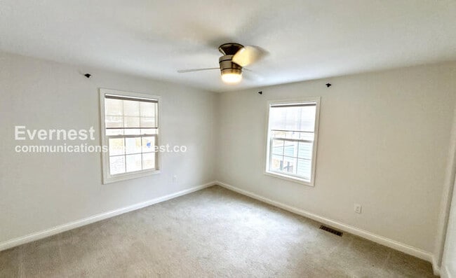 Building Photo - 616 Eastmoor Blvd