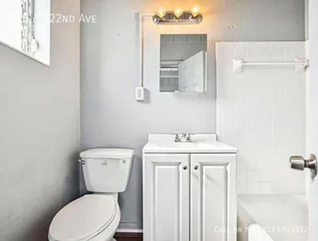 Building Photo - 915 E 122nd Ave