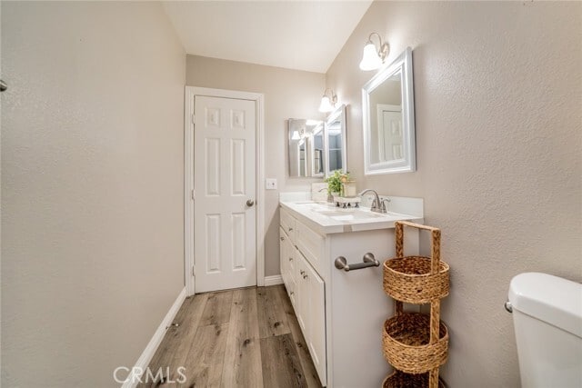 Building Photo - 4659 Crestview Dr