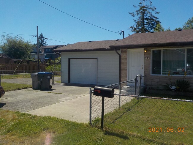 Building Photo - 3bd 1ba Home