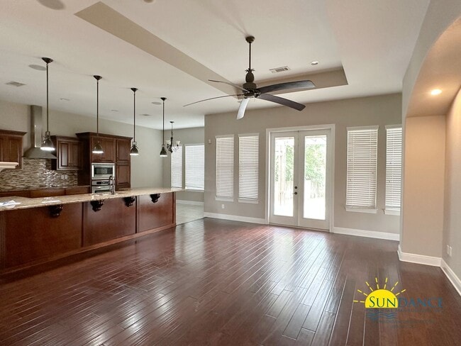 Building Photo - Gorgeous 3-Bedroom Home in Magnolia Village, Navarre, Near Hurlburt Field!