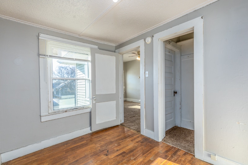 Building Photo - 129 Broadwater Ave