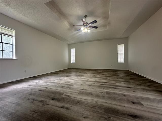 Building Photo - 2243 Stickhorse Ln