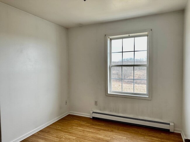 Building Photo - 376 NY-32