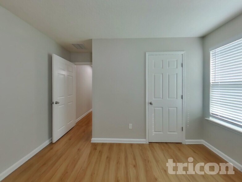 Building Photo - 78611 Rock Ct