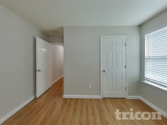 Building Photo - 78611 Rock Ct