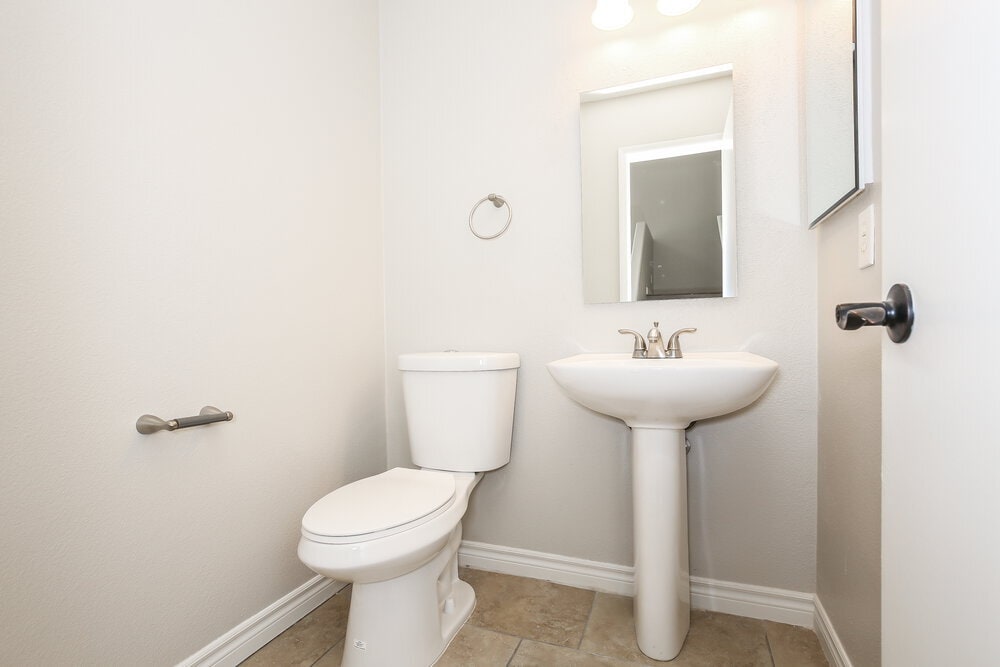 Building Photo - 7909 Rustic Canyon Ct