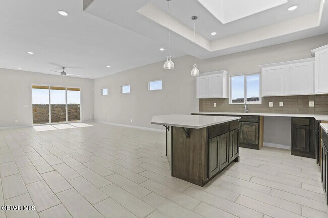 Building Photo - 1408 Harlan Pt