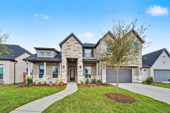 Building Photo - 5623 Logan Ridge Ln