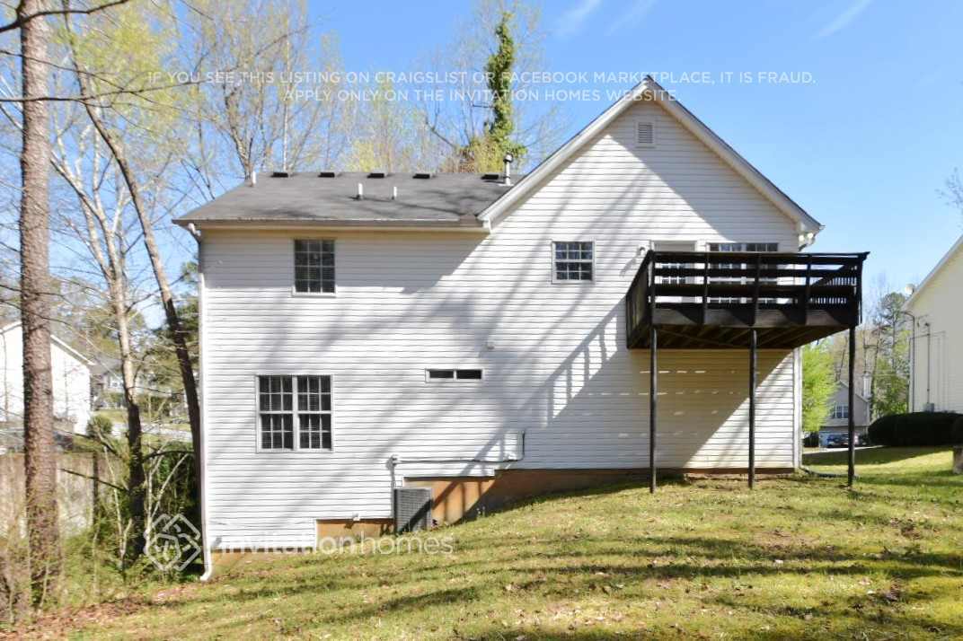 Building Photo - 1071 Fishback Way