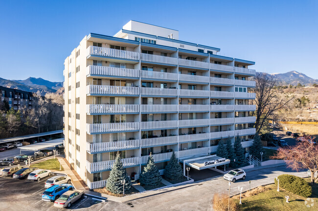 Primary Photo - Saturn Towers