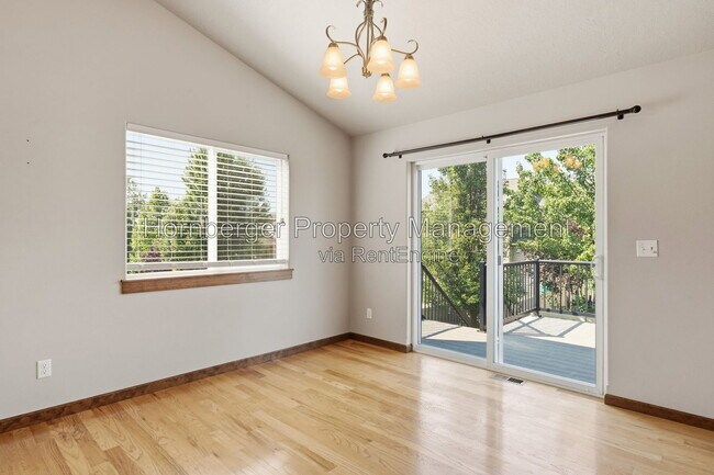 Building Photo - 17415 E Shamrock Ct