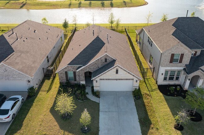 Building Photo - 155 Solana Point Dr