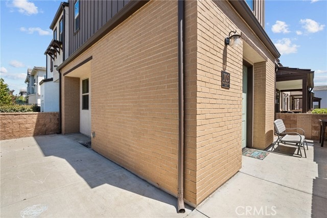 Building Photo - 105 Red Brick Dr