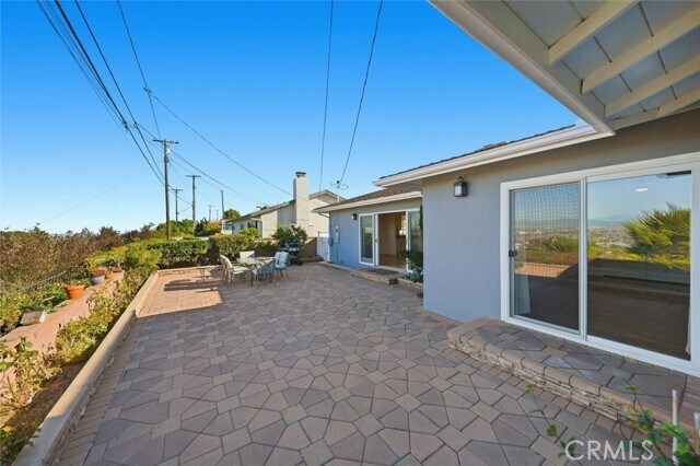 Building Photo - 5613 Pso De Pablo