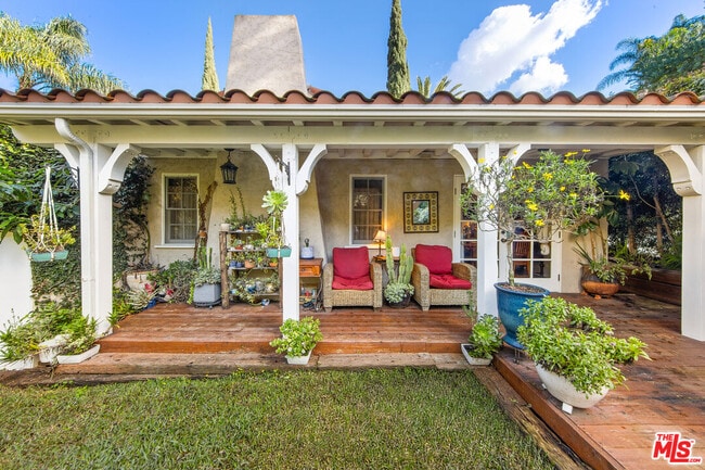 Building Photo - 5918 Canyon Cove