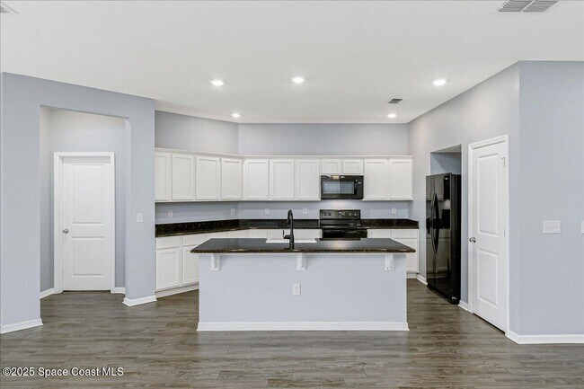 Building Photo - 1505 Potenza Dr