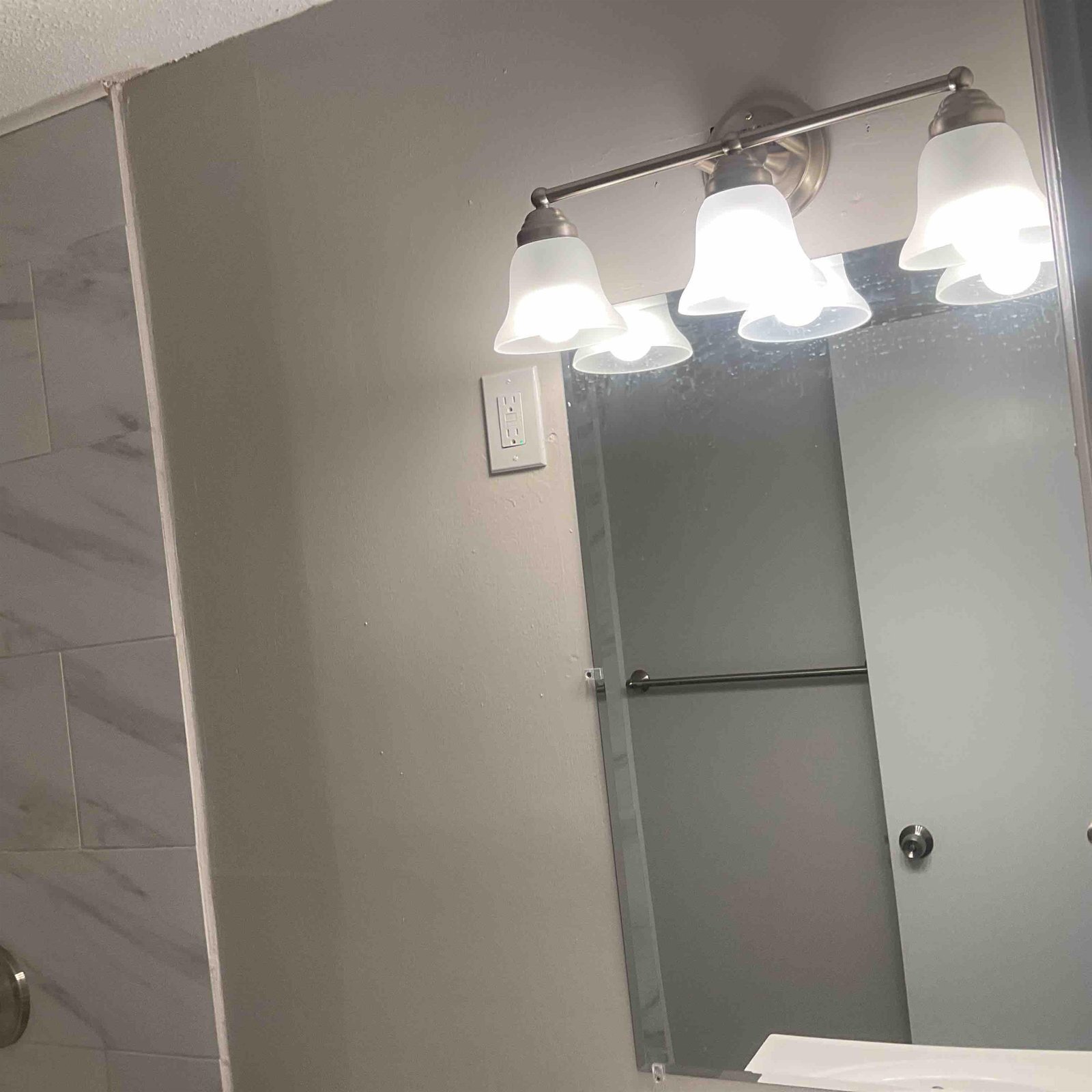 Building Photo - 7229 Virginia Ave