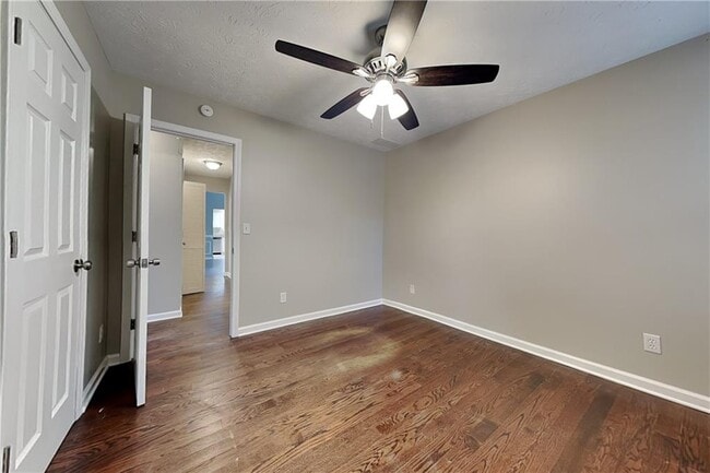 Building Photo - 1298 Sierra Ridge Pl SE