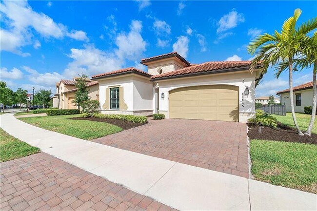 Building Photo - 11835 S Baypoint Cir