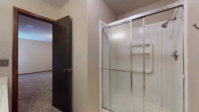 Building Photo - 8240 NW 85th St