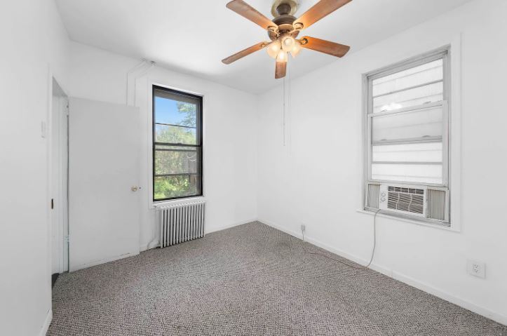 Building Photo - 922 17th St