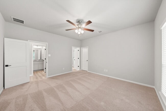 Building Photo - Brand New Home for Rent in North Pointe – ...