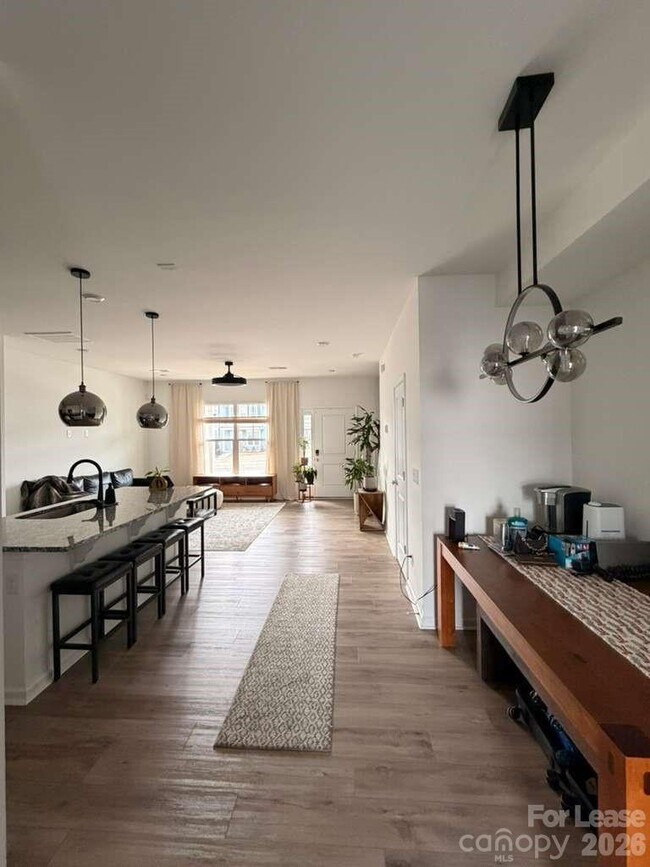 Building Photo - 10312 Guardian Dr