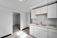 Building Photo - Stunning 3 bedroom home in Penn Hills avai...