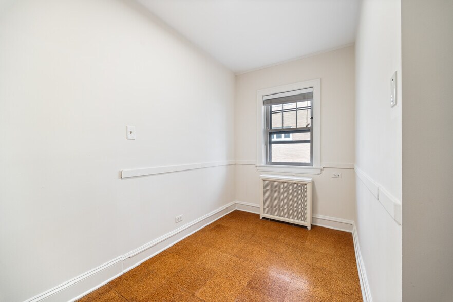 Building Photo - 721 Foster St