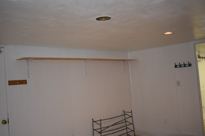 Building Photo - 6211 Birchwood Ave