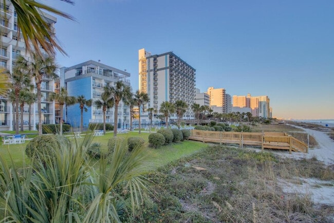 Building Photo - 2300 N Ocean Blvd