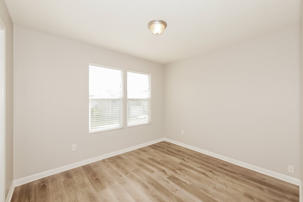 Building Photo - 8042 Grove Berry Way