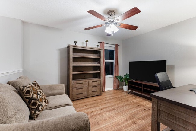 Building Photo - 620 Orange Cosmos Blvd