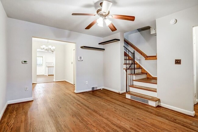 Building Photo - 3351 Clay St NE