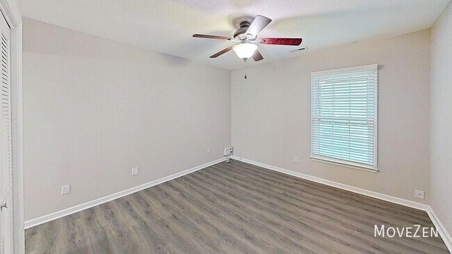 Building Photo - 1313 Dylan Heath Ct
