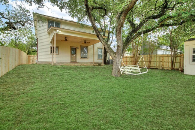 Building Photo - ***APPLICATION CURRENTLY UNDER REVIEW***MO...