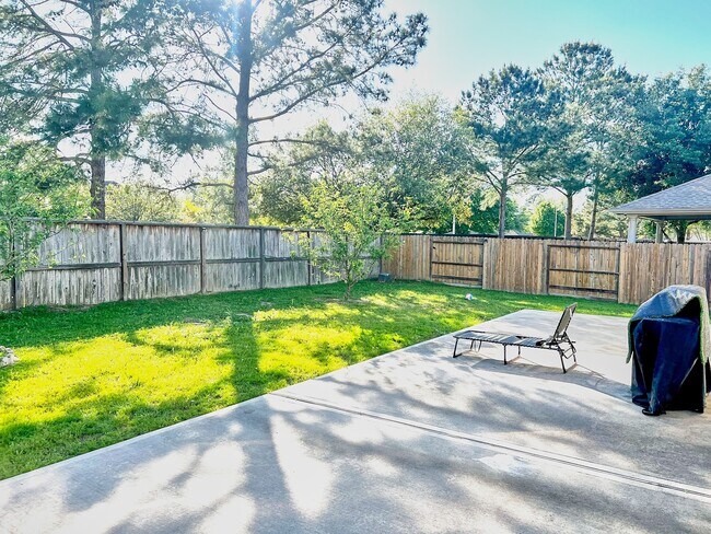 Building Photo - 7427 Parkcross Pl