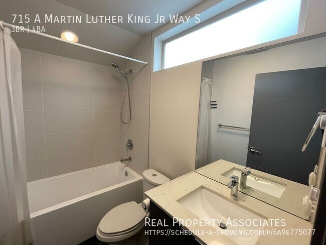 Building Photo - 715A Martin Luther King Jr Way S