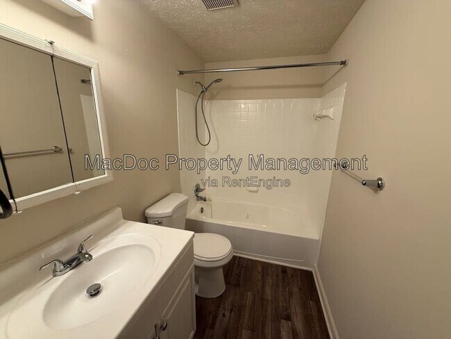 Building Photo - 4749 Hedrick Ln
