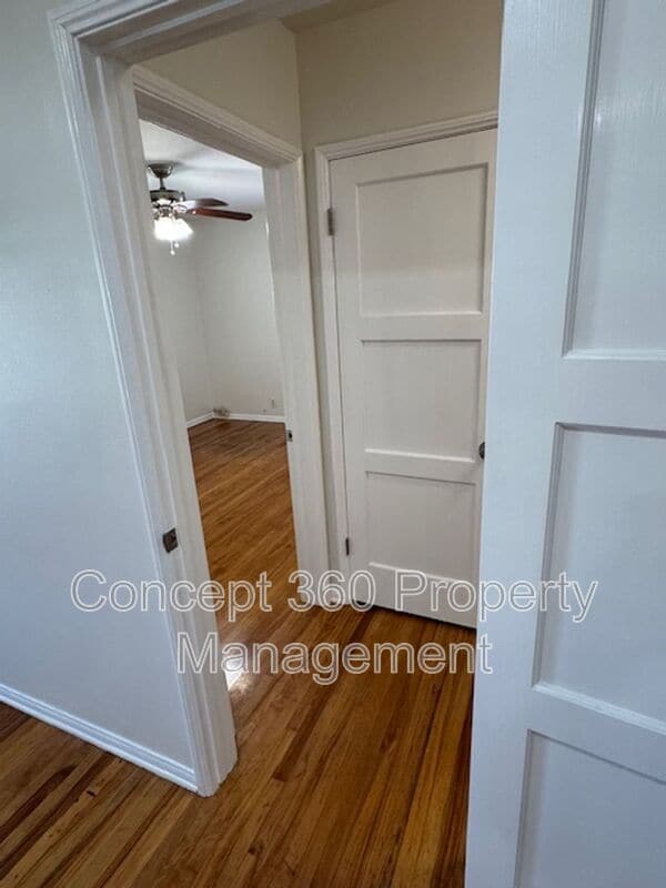 Building Photo - 5228 E Brittain St