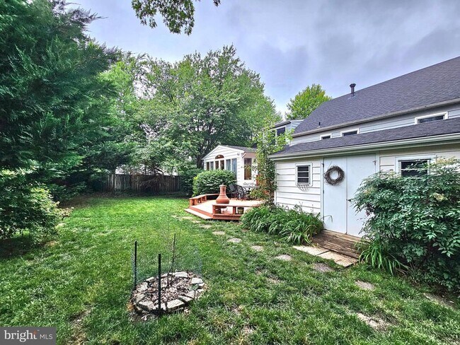 Building Photo - 8503 Conover Pl