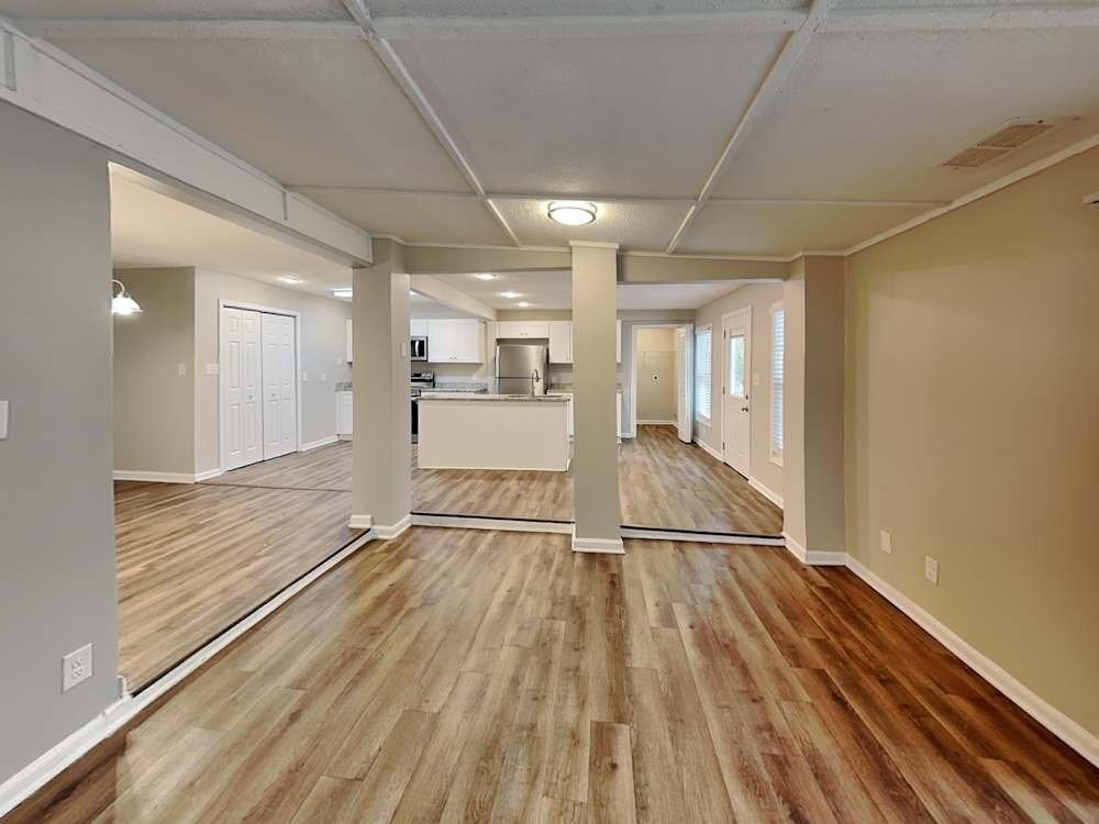 Building Photo - 721 Utoy Cir SW