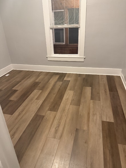 Building Photo - 253 Lincoln St