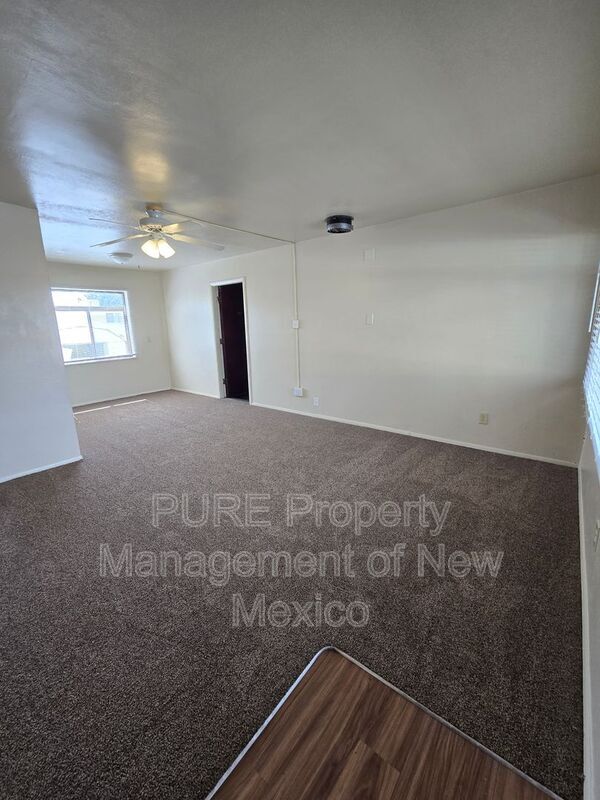 Building Photo - 2625 E 22nd St