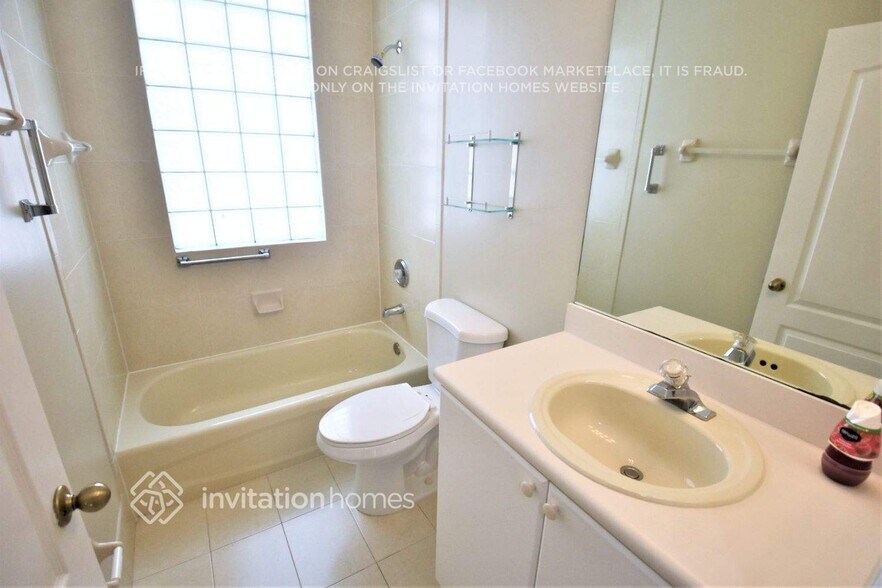 Building Photo - 1201 SW 144th Ct