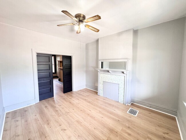 Building Photo - 504 1/2-506-508 Peebles St