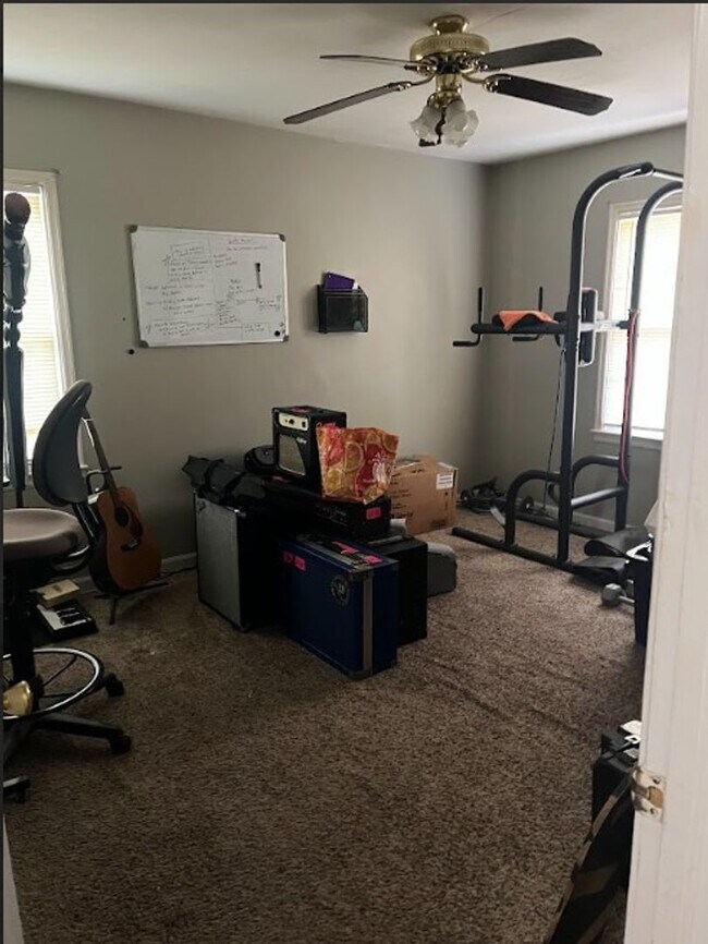 Building Photo - 1750 Vermont St