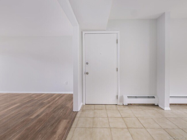 Building Photo - 27 Tanager Rd