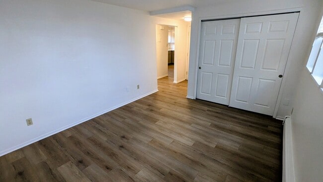 Building Photo - 8840 W Jewell Ave